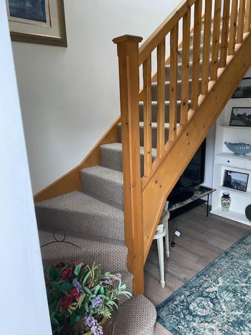 Helens Haven First Floor Apartment Via Stairs Preston  Exterior photo